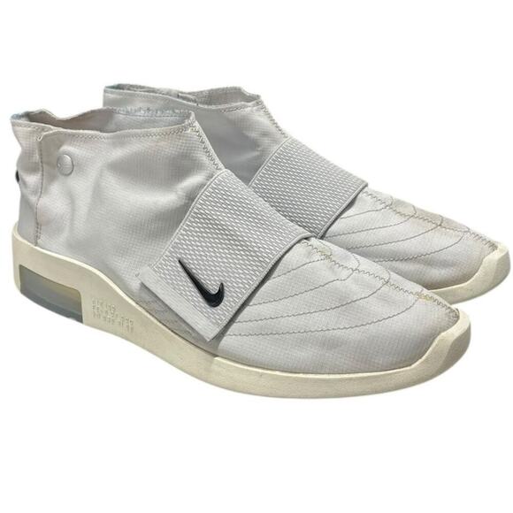 Mens Nike Air Fear Of God Moc AT8086-001 Leather Athletic Sneaker SZ 10.5 Silver main image 5